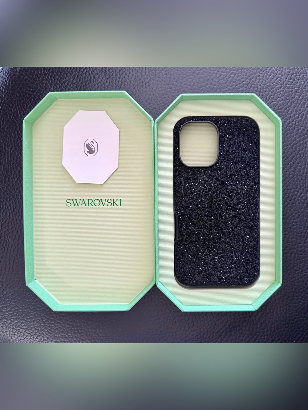 Swarovski Black Sparkle Crystal iPhone 16 Case